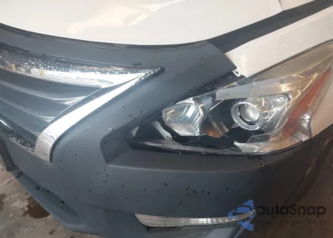 2015 Nissan Altima 2.5 S из США, поврежденный, VIN 1N4AL3AP8FC596657